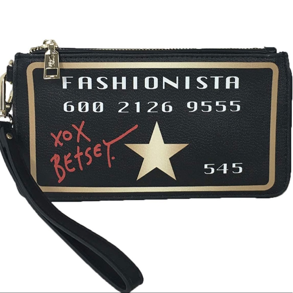 NWT Betsey Johnson Fashionista Wristlet